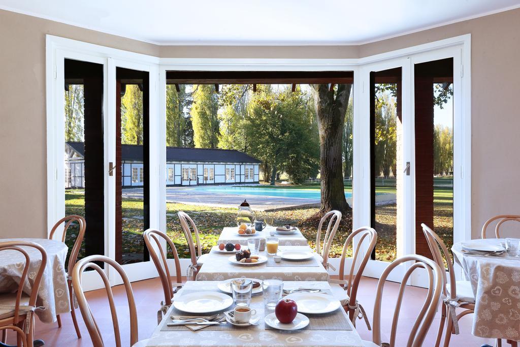 Agriturismo Tenuta "Il Cigno" Villanterio Ngoại thất bức ảnh